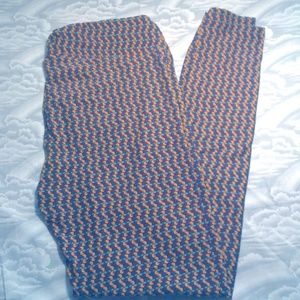 NWOT LuLaRoe Leggings!!